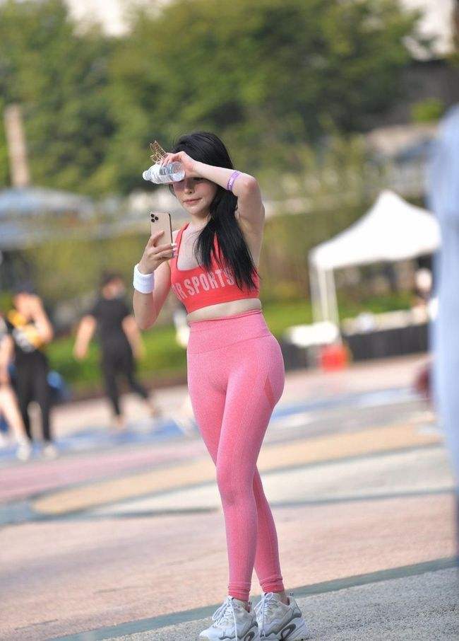 电玩舞会森林app下载